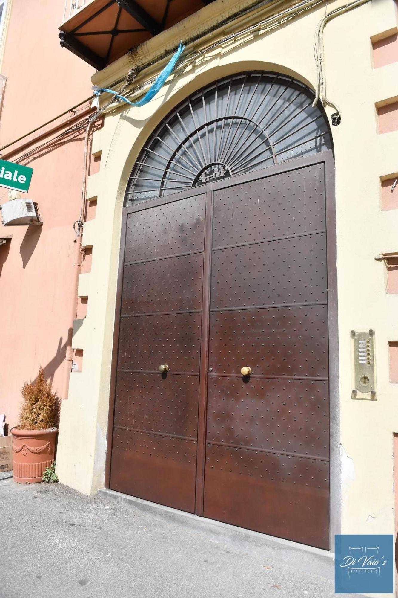 Di Vaio'S Apartments Νάπολη Εξωτερικό φωτογραφία
